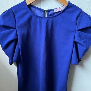 Girls top.